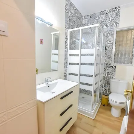 New! Spacious & River Siviglia